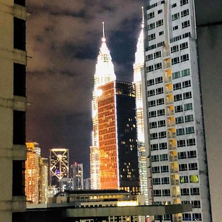 Klcc One Bedroom Apt & Studio 쿠알라룸푸르 외부 사진